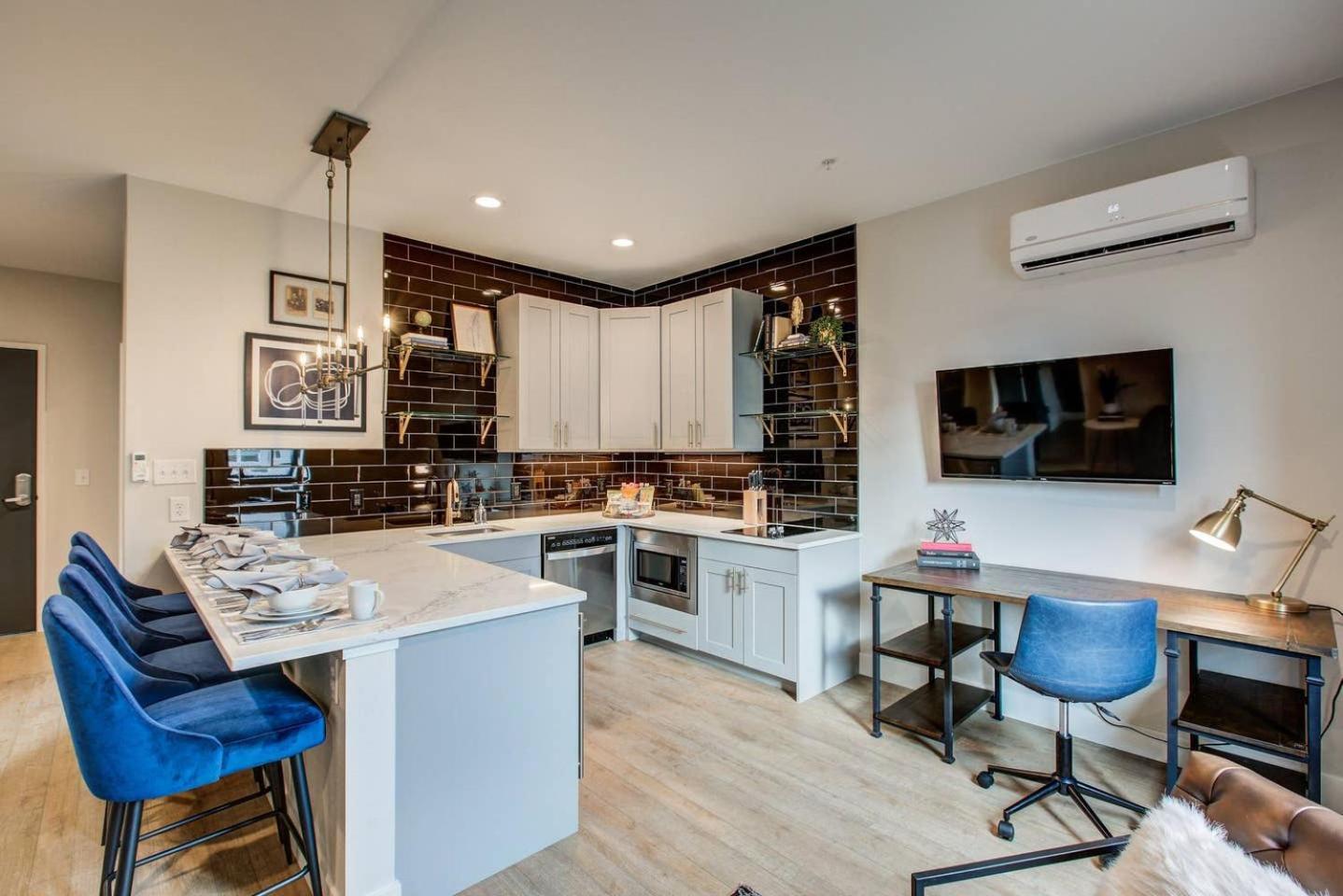 Vrain 2 Bedroom 1 Bath With Full Kitchen DEN Exterior photo